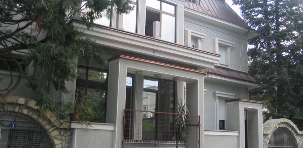 Izgled fasade iz ulice N.Protića, glavni ulaz