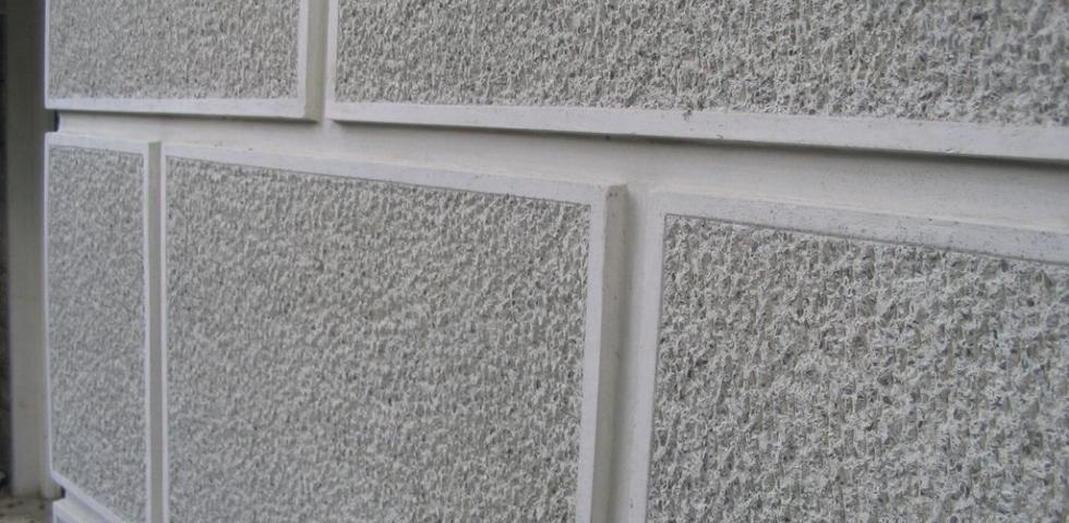 Izgled blokovske podele nutnama-kanelurama u delu prizemlja objekta